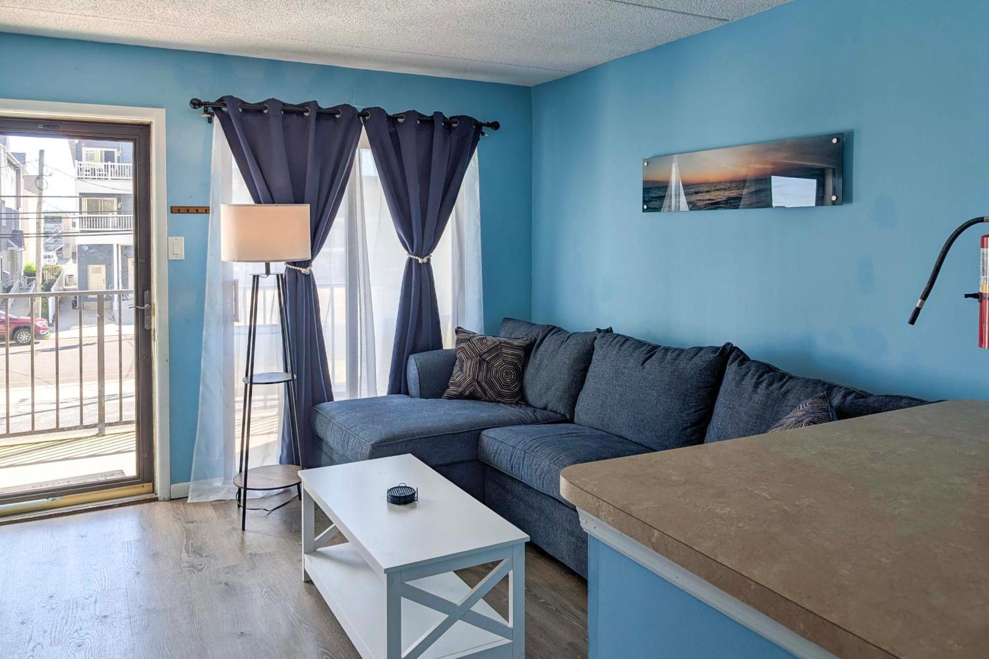 Coastal Condo With Pool, 1 Block To Wildwood Beach! Екстер'єр фото